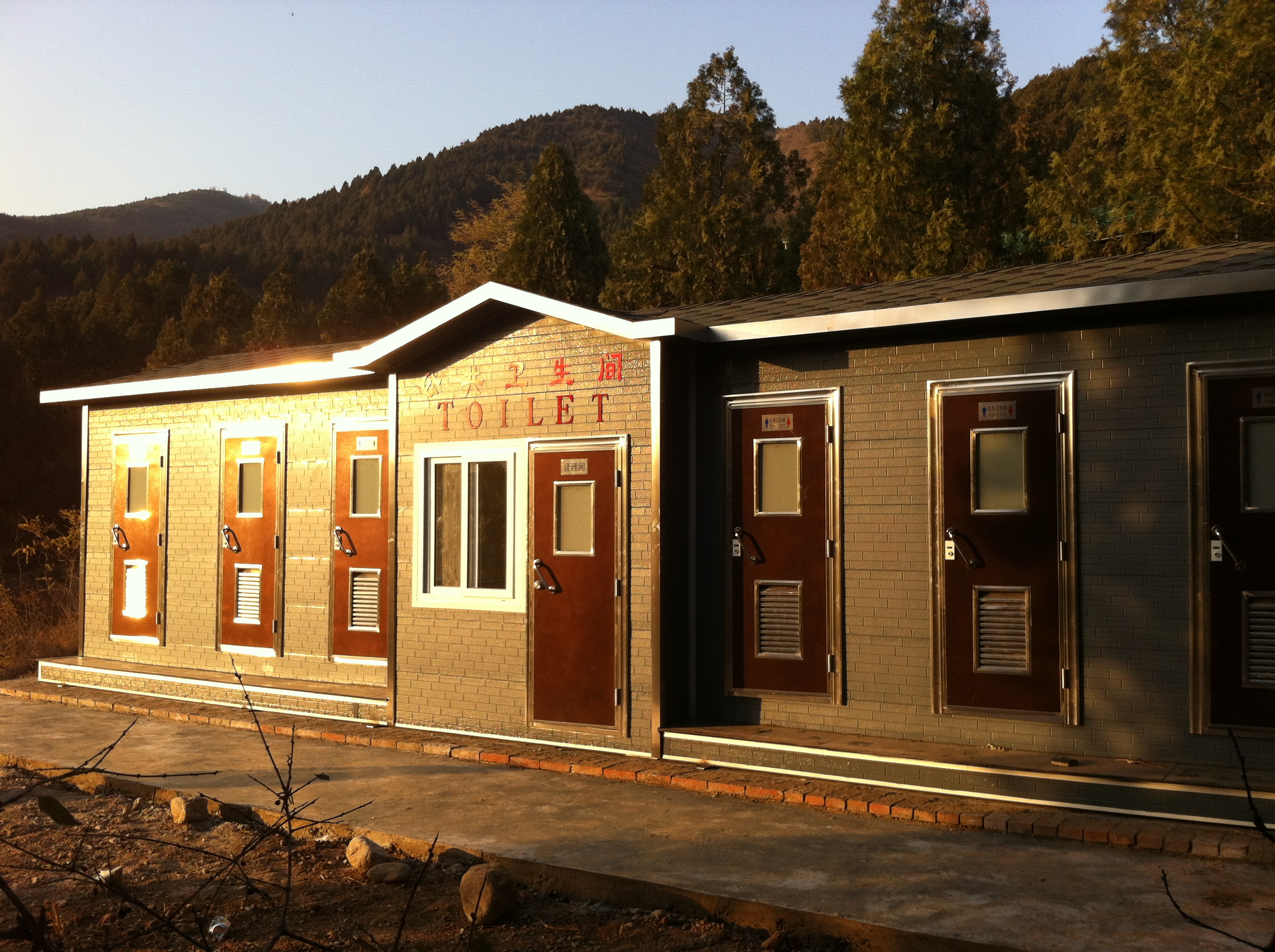 ����ʥȪɽ�Ƅӎ������b�I(l��ng)��(d��o)����